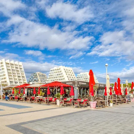 Le Cosy A Pyramide Апартаменты *